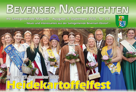 Die Majestäten mit Bürgermeister Schliekau auf der Bühne des Heidekartoffelfestes 2025.